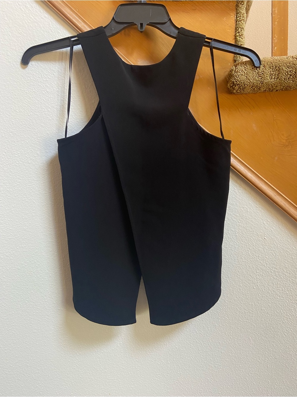 W5 Black Sleeveless High-Neck Top with Open Back Flaps never worn women's size S